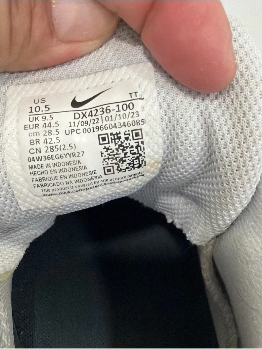 Nike Men's Black Gray Tan Air Max Sneakers with Yellow Logo